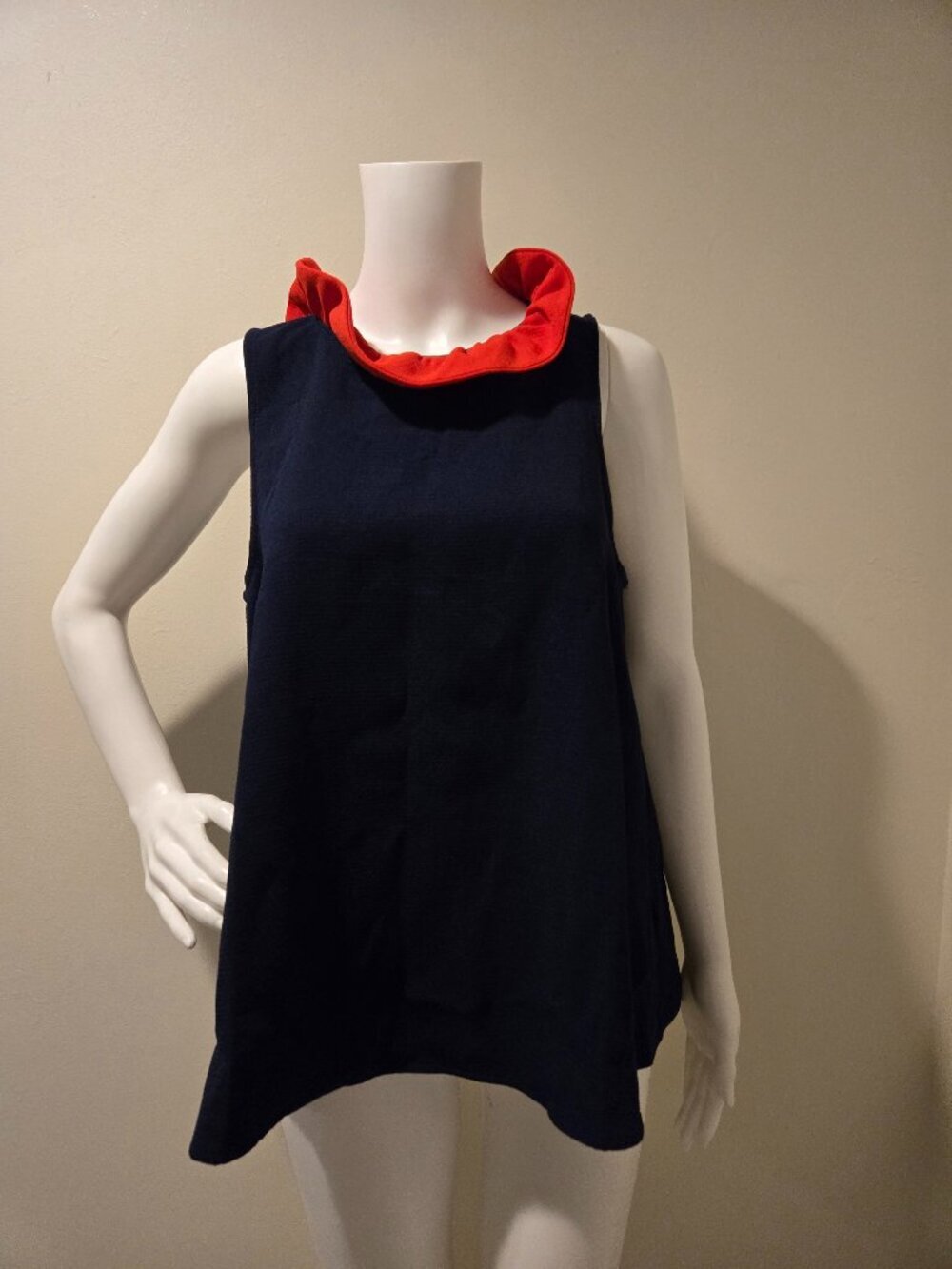 Pomander Place Mason Navy Blue Red Sleeveless Ruffle Halter Top M